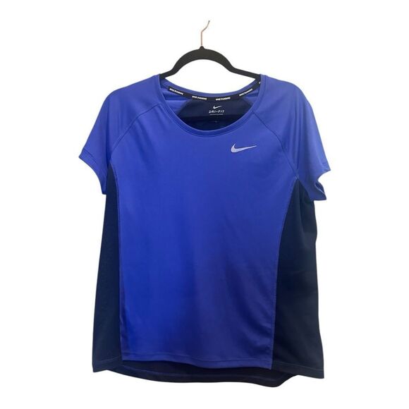 Nike Women's Nike Dry fit  831530-452 Running shirt with mesh Purple size XL - Picture 4 of 10